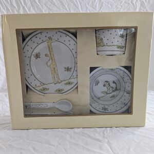 Lenox White Jungle Jamboree and Green Animal Dinnerware Set